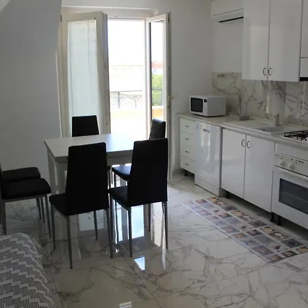Palm Apartment San Benedetto del Tronto