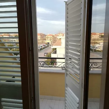 Apartment Palm *